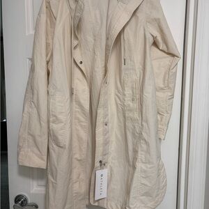 Athlete Cream Hooded Jacket Small Petite Bone